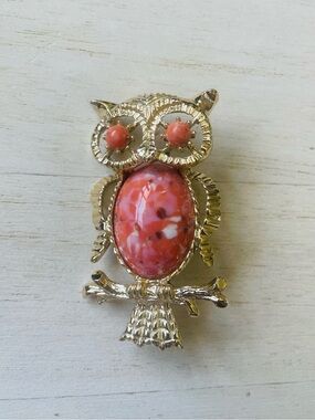 Gerry’s Vintage Gold-Tone Jelly Belly Owl Brooch 1960’s
